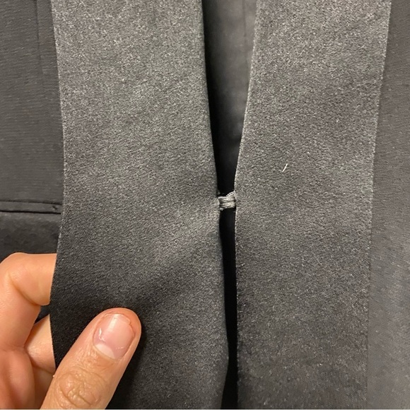 Alice + Olivia Black Stefani Long Tuxedo Blazer Size XS - Picture 5 of 10